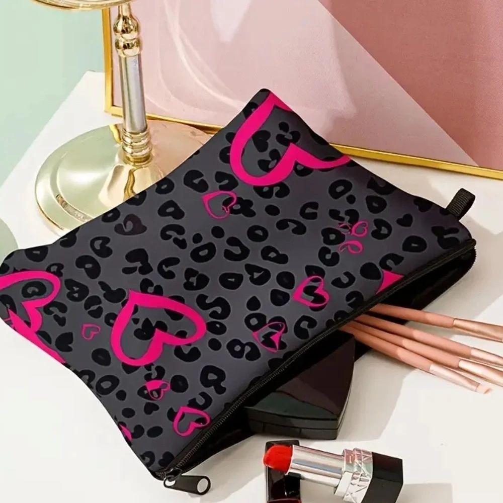Leopard Print Heart Pattern Cosmetic Bag